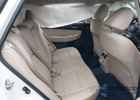 2018 Subaru Outback 3.6R Limited from USA, damaged, VIN 4S4BSENC4J3376330